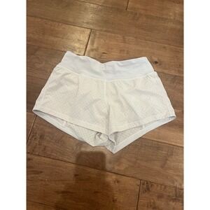 Lululemon Athletica Off White Perforated Running Athletic Shorts Size 4 Womens
